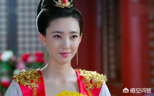 星跳水立方明星:如何评价王丽坤的演技，她演的妲己真的有那么不堪吗？