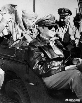 美国五星上将麦克阿瑟是怎样被解职的？为什么？插图1