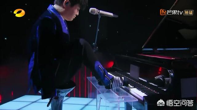 如何看待湖南卫视的新节目《巅峰之夜》？