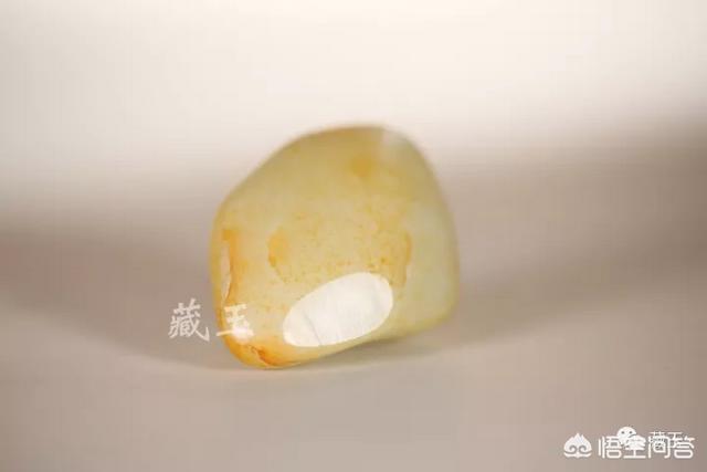 和田玉是透好还是不透好,白玉是不透明的好还是半透明的好？