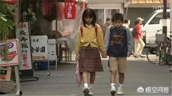 魔兽任务冰冷的毒蛇粘液:东野圭吾的《白夜行》中雪穗有没有爱过亮司？