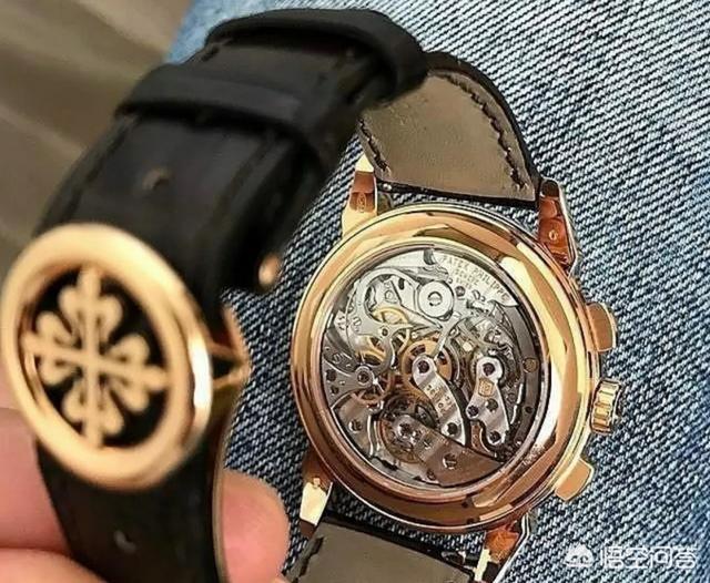 普雷斯利:猫王女儿为什么不参加杰克逊葬礼？