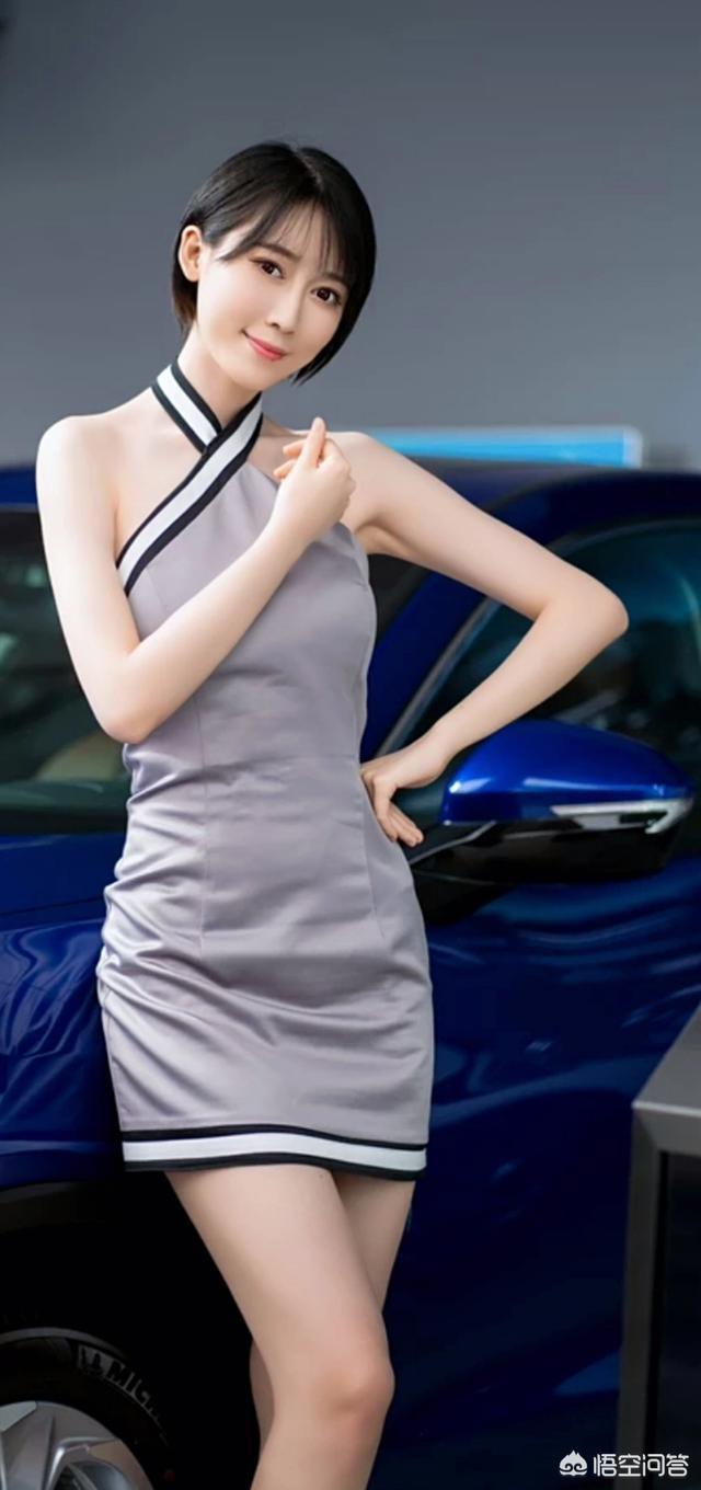 超模图片:人像摄影哪种构图更便于体现模特身材