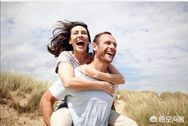 结婚对象,是男的年龄大好,还是女的年龄大好？