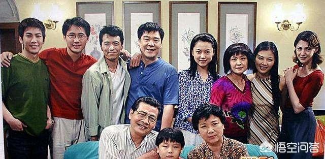 朋友间广东人称呼对方一般不加姓氏,北方人一般怎么称呼？