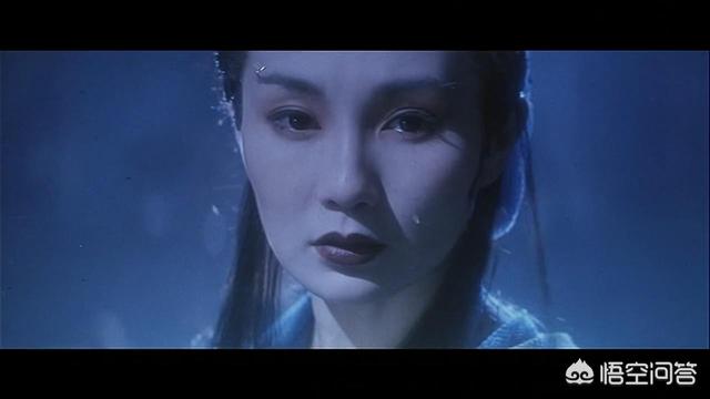张曼玉与王祖贤出演的电影为什么叫《青蛇》而不是《白蛇》？