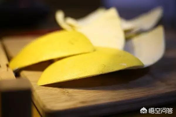 巴西龙骨:巴西龙骨的养殖方法和注意事项 施什么肥料能让整株龙骨翠绿枝繁叶茂？
