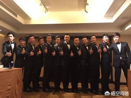 王思聪被撕腿毛:王思聪给酒神当伴郎，如果开直播收入会“过亿”吗