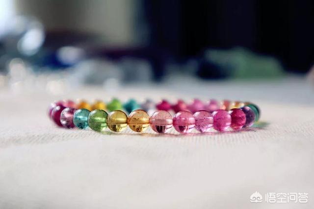 碧玺的作用与功效,绿碧玺戴着对身体有什么作用？