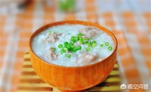 什么猫容易有泪痕:美短泪痕是什么样的，美短泪痕重是什么原因？