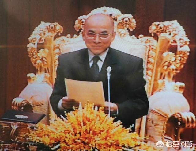 诺罗敦苏拉玛里特:柬埔寨国王没有后代，以后谁当国王呢？
