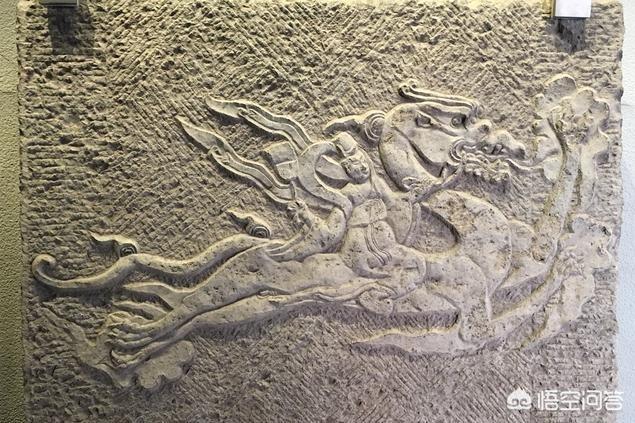 伯劳鸟架子图片下载:古建筑上一排小动物和各种脊兽，都是什么？用来做什么的？ 伯劳鸟架子图片