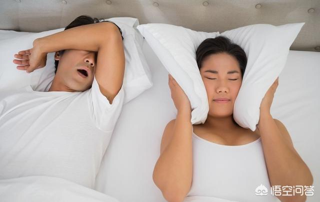 喉咙不舒服打呼噜是怎么回事:睡觉快睡着时打呼惊醒，感觉喉咙拥堵不畅是怎么回事？