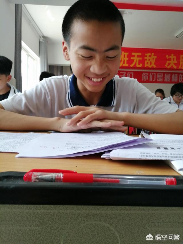 杜江背景:爸爸如何教育孩子会对孩子的成长非常有帮助