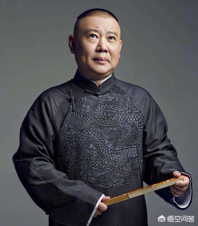 石富宽:于谦的捧哏水平和师父石富宽比，能说青出于蓝胜于蓝吗