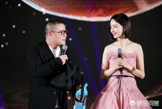 钟浩:《鼠胆英雄》佟丽娅颠覆风格，与岳云鹏上演爆笑传奇，会大卖吗？