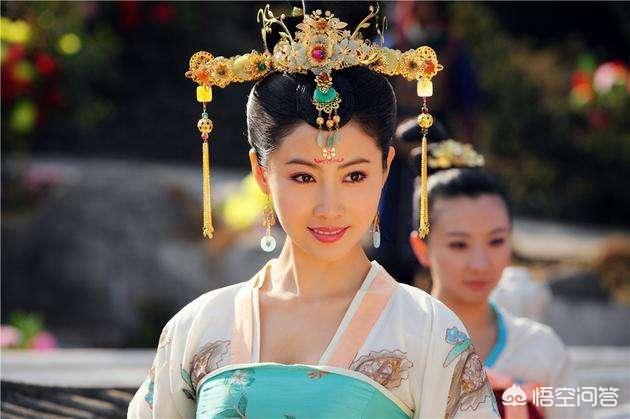 上官婉儿墓葬:历史上极受武则天宠信的上官婉儿，为何被罚黥刑，险遭毁容？