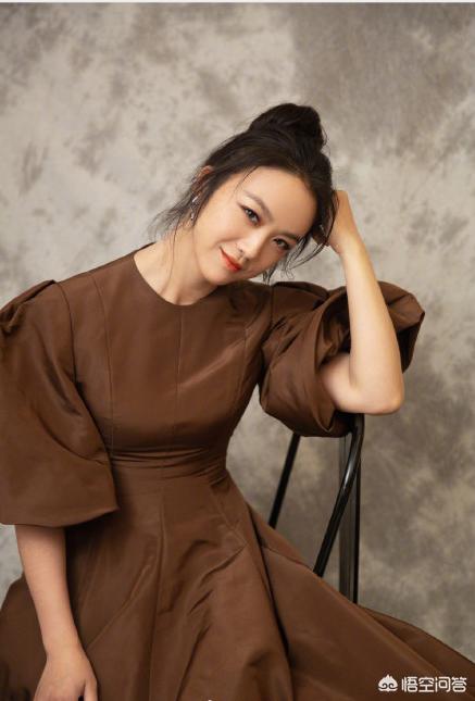 王珞丹红毯被求婚:第22届上海国际电影节，哪位明星的红毯秀惊艳到你？