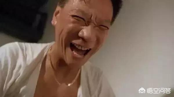 黄光亮儿子:香港四大恶人，已经去世三个，还有一个黄光亮。你喜欢哪一个？