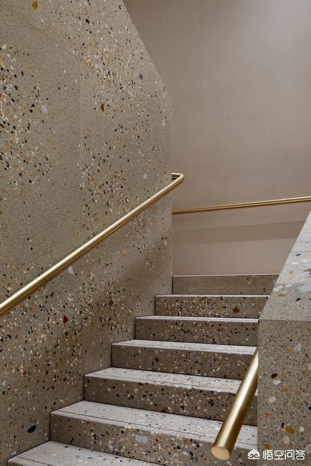 楼梯设计效果图,家里的楼梯该怎么装修才好？