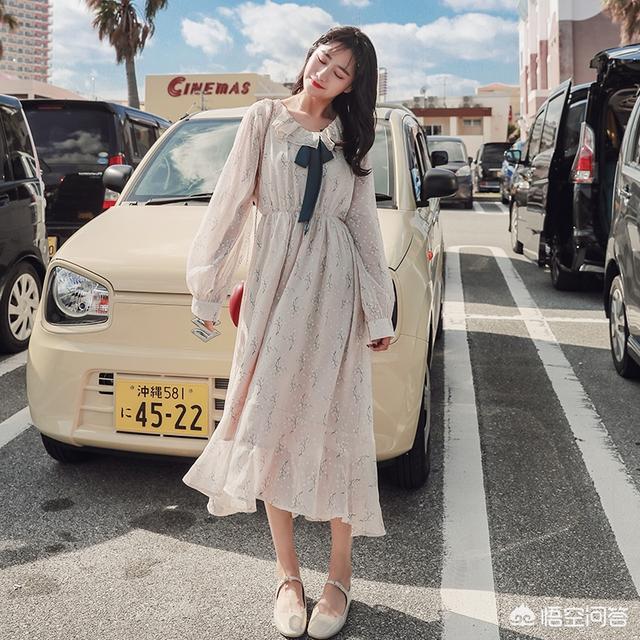 张含韵近照:娱乐圈众多女星，刘亦菲的颜值和气质为何令网友难忘？