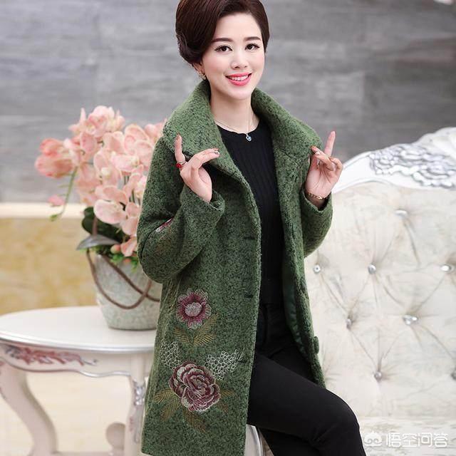 <a href=https://maguai.com/list/50-0-0.html target=_blank class=infotextkey>时尚</a>套装女潮气质:<a href=https://maguai.com/list/50-0-0.html target=_blank class=infotextkey>时尚</a>潮流<a href=https://maguai.com/list/77-0-0.html target=_blank class=infotextkey>女装</a>，40到65岁左右的妈妈们如何时髦搭配？