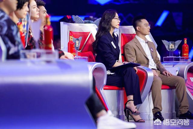戚薇发文:综艺节目中，哪些“尴尬”画面让你见一次笑一次？