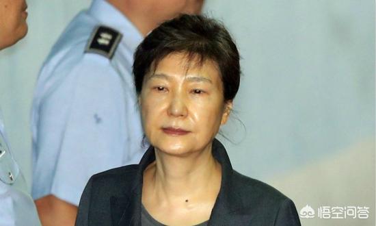 于欢无罪释放:朴槿惠说她无罪，为啥不打官司？却通过“装可怜”出狱？
