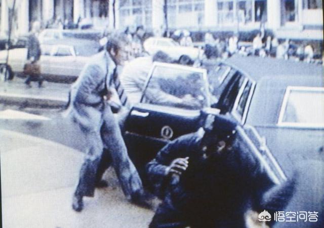 里根遇刺:里根街头遇刺，三人挡子弹受伤的一位，为何被美国人誉为英雄？
