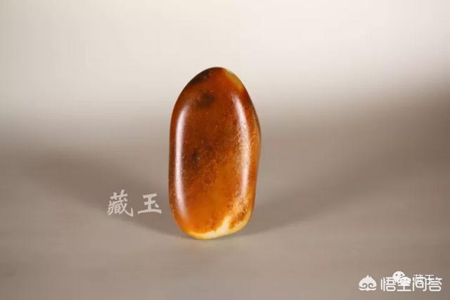 和田玉是透好还是不透好,白玉是不透明的好还是半透明的好？