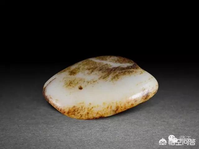 鉴定和田玉原石,关于和田玉原石，要注意哪些事项？