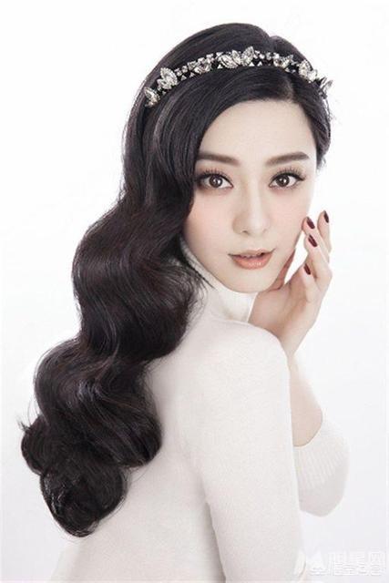 人像摄影,如何拍摄娇羞的美女照片？