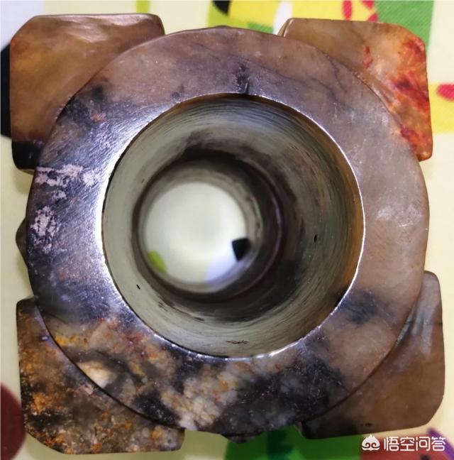 老玉和古玉区别你喜欢带老玉还是带新玉为什么