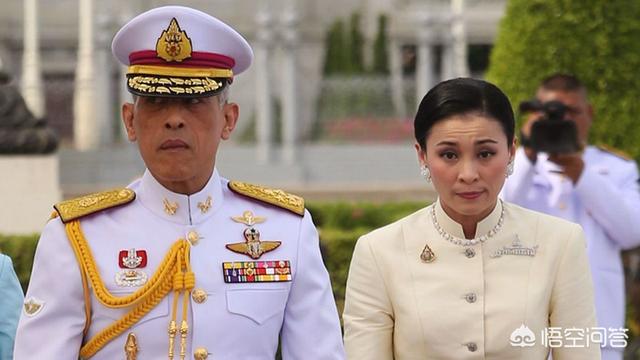 哇集拉隆功多年的情妇修成正果登上王后宝座，素昔达能笑到最后吗？