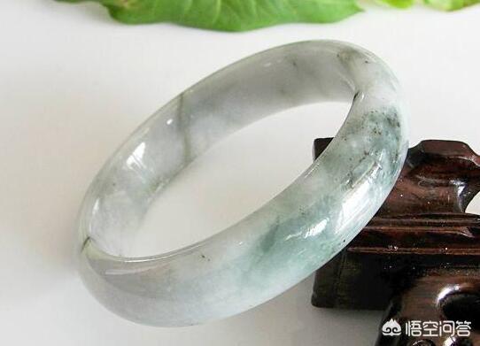 翡翠怎么养水头快一点,翡翠到底有几分水？如何理解翡翠水头？