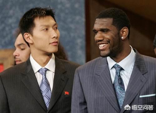 易建联是NBA07届的6号秀,12年过去,如今前5名球员情况如何？