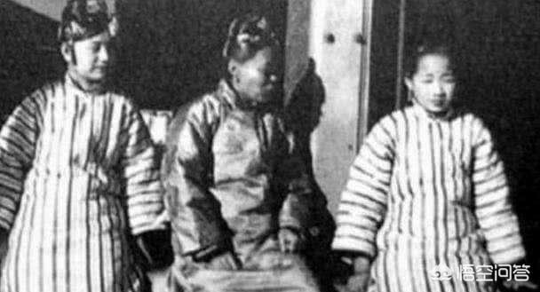溥仪我的前半生:怎么评价末代皇帝溥仪写的自传《我的前半生》