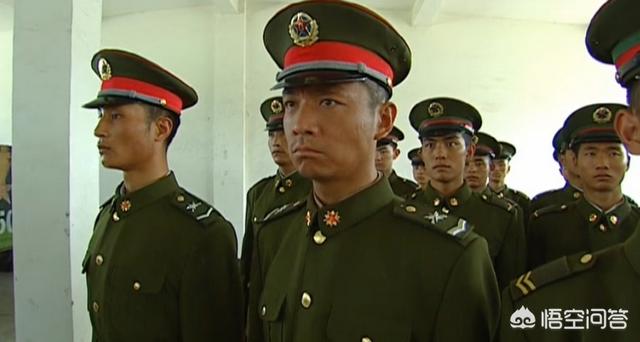 孟凡斌:《士兵突击》王宝强演绎的许三多，是榆木疙瘩吗？