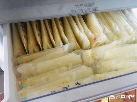 慈溪挤奶门图片:母乳放在冰箱里过一个月可以给婴儿吃吗？注意什么？