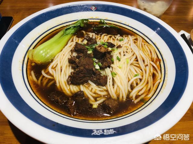 曼哈顿怪兽:不明生物属于感染体吗，为什么
