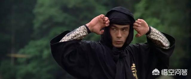 《精武英雄》里扮演日本第一高手船越文夫的空手道大师仓田保昭是