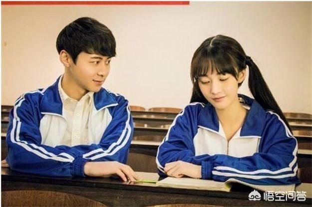 初中生恋爱,你们怎么看待初中时的爱情?