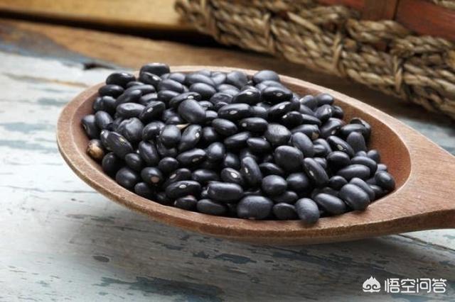 吃黑豆补肾吗，经常适量吃黑豆有什么好处？