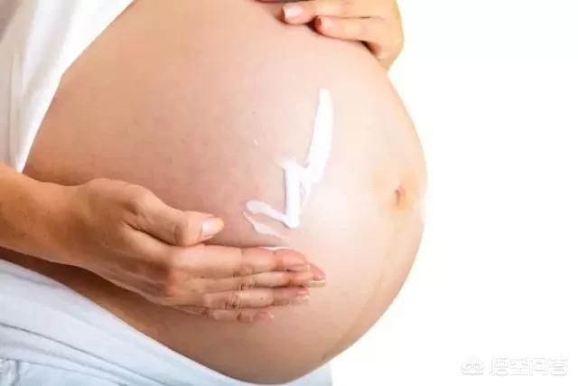 怀孕多久会长妊娠纹，怀孕多久会长妊娠纹？为什么会长妊娠纹？