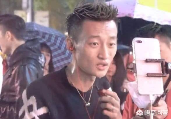 夏夏扮演者:你觉得《在远方》里刘云天的扮演者演技怎么样？