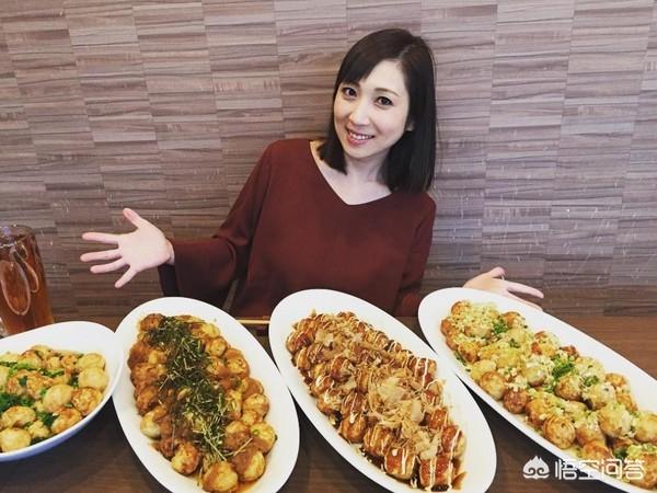 浪味仙大胃王:为什么一些美食博主直播吃东西时都是大口大囗的呢