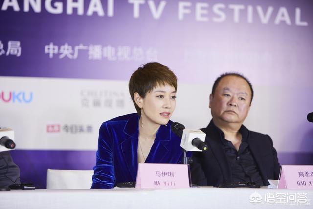 短发型女图片<a href=https://maguai.com/list/50-0-0.html target=_blank class=infotextkey><a href=https://maguai.com/list/50-0-0.html target=_blank class=infotextkey>时尚</a></a>气质:女生短发想烫发，除了纹理烫，还有哪些<a href=https://maguai.com/list/50-0-0.html target=_blank class=infotextkey><a href=https://maguai.com/list/50-0-0.html target=_blank class=infotextkey>时尚</a></a>不老气的烫发？(除了纹理烫还有什么烫)