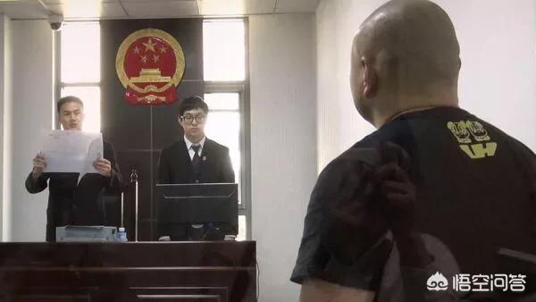 医院治死藏獒赔45万:给同事推荐了一家宠物医院，结果把同事的猫治死了，怎么办？