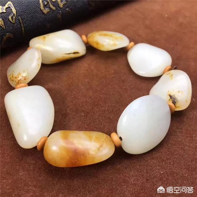 和田玉没光泽是真的吗,玉石越养越没有光泽，越盘越乌是为什么？