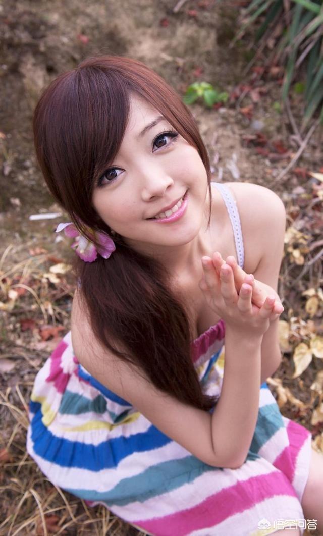 该不该和一个小12岁的女生在一起？